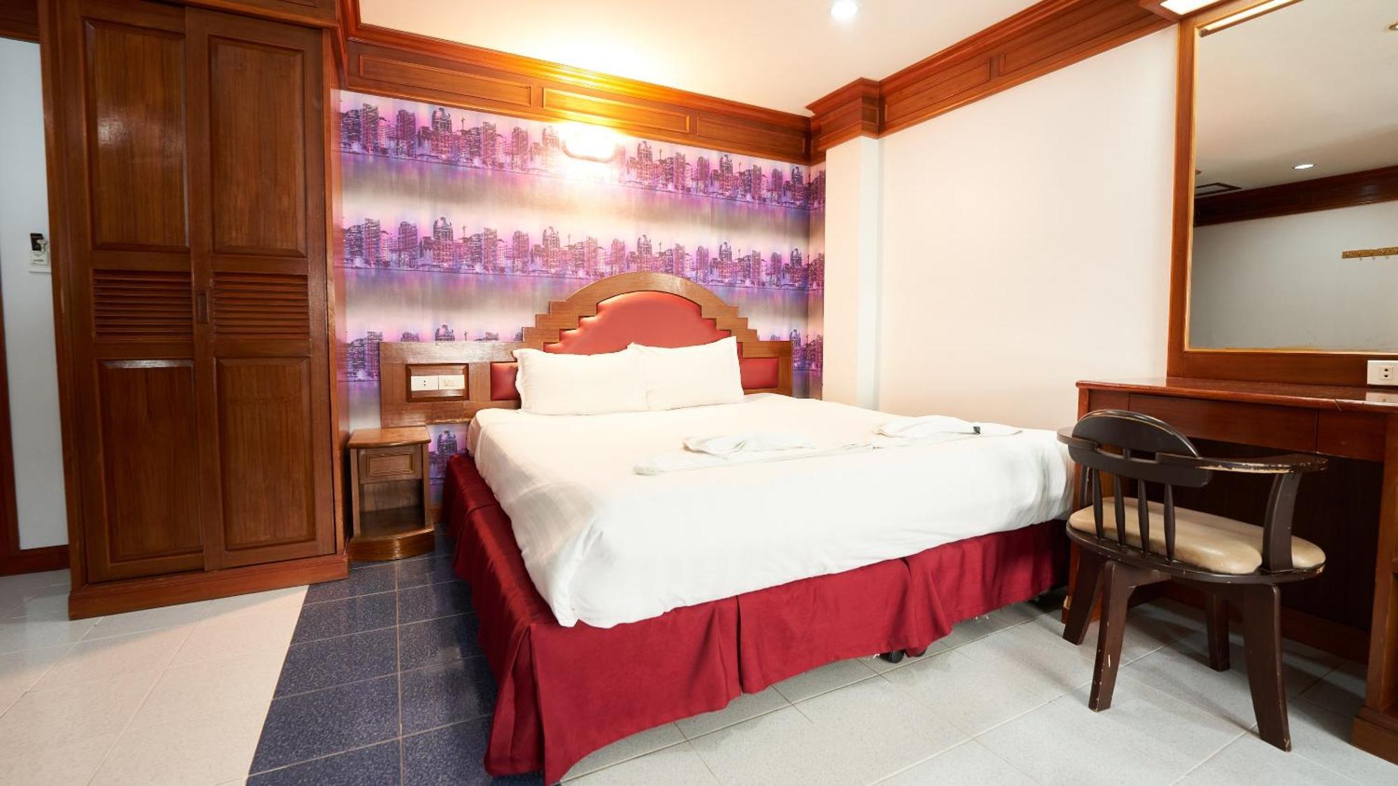 Lime Hotel Patong Bilik gambar