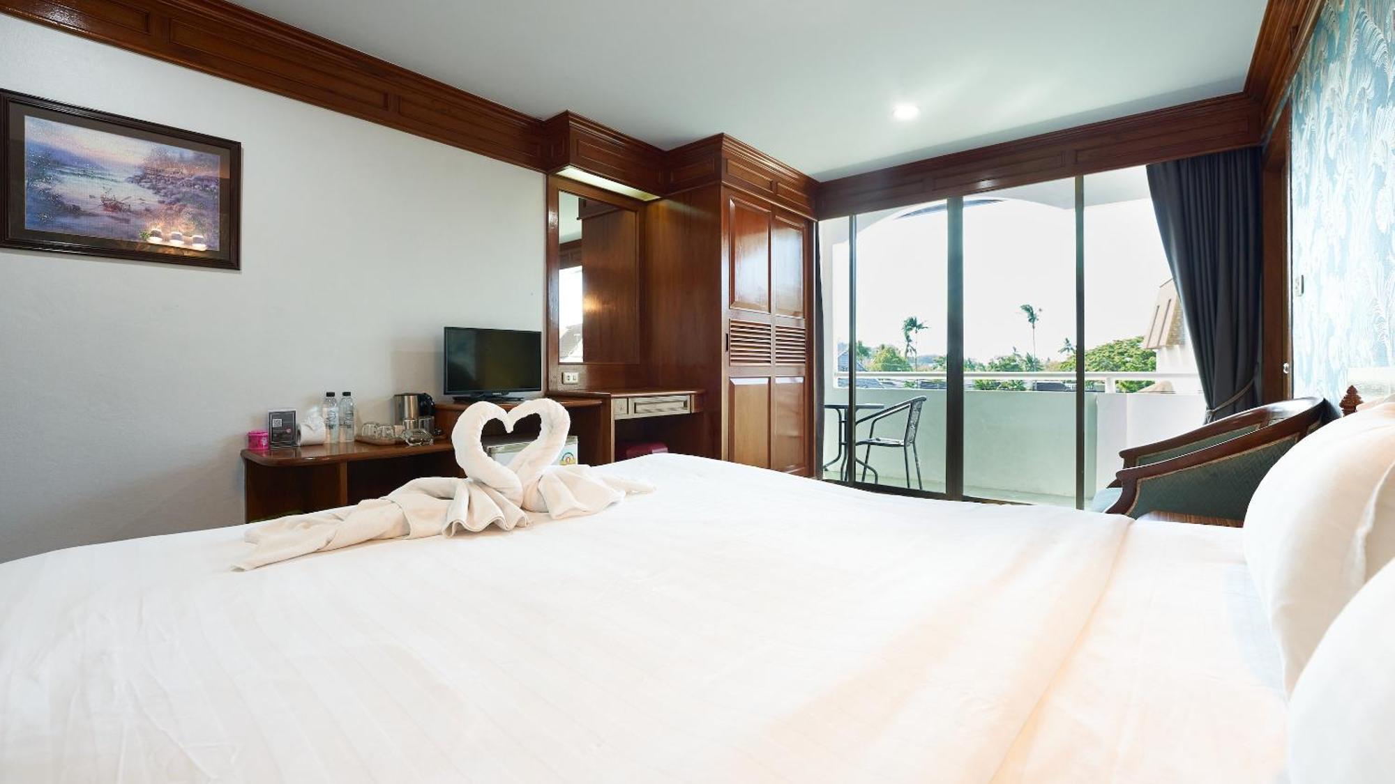 Lime Hotel Patong Bilik gambar