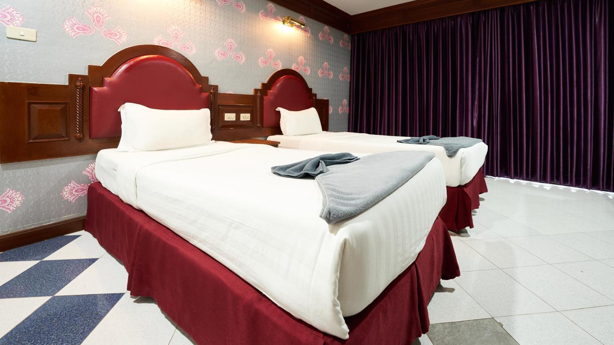 Lime Hotel Patong Bilik gambar