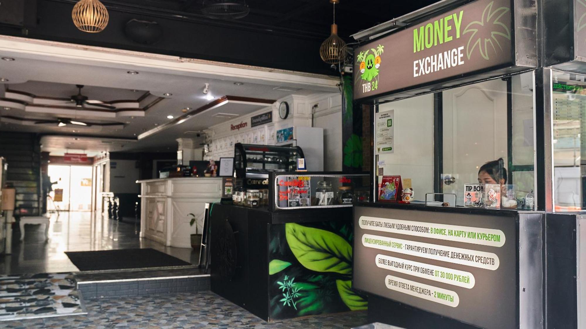 Lime Hotel Patong Luaran gambar