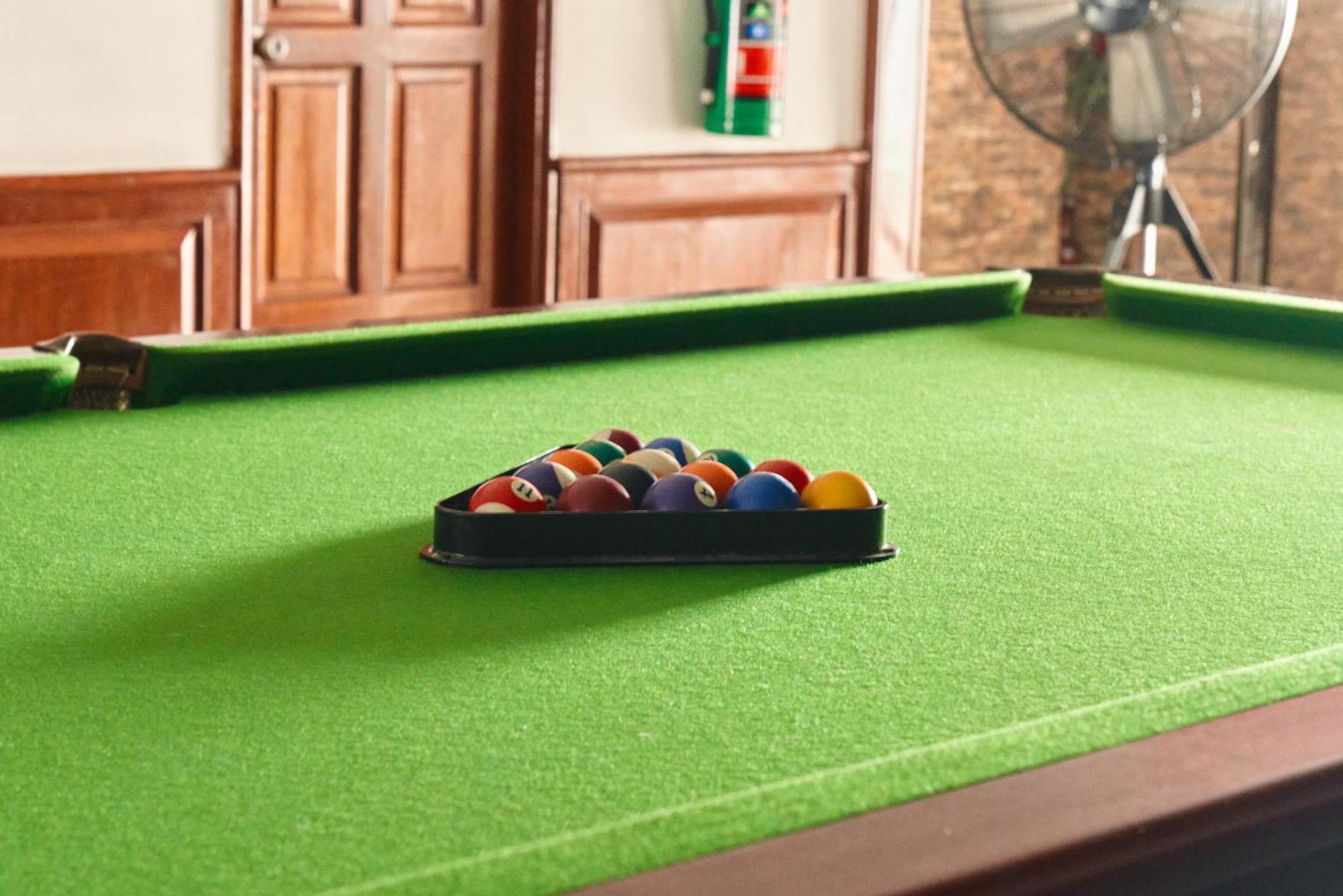 Lime Hotel Patong Luaran gambar